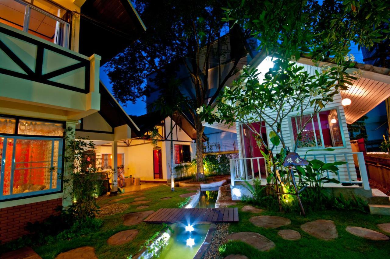 Dream Garden Villa Hotel Night Bazaar Chiangmai チエンマイ エクステリア 写真