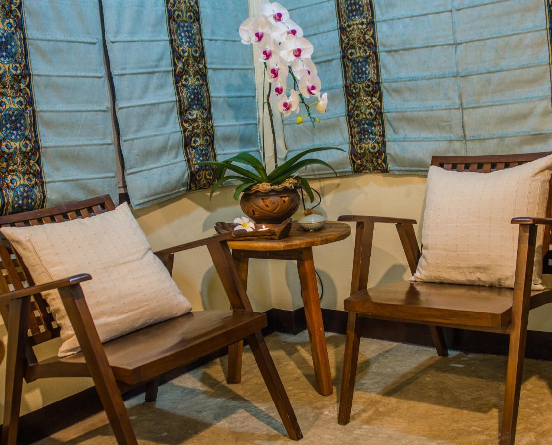 Dream Garden Villa Hotel Night Bazaar Chiangmai チエンマイ エクステリア 写真