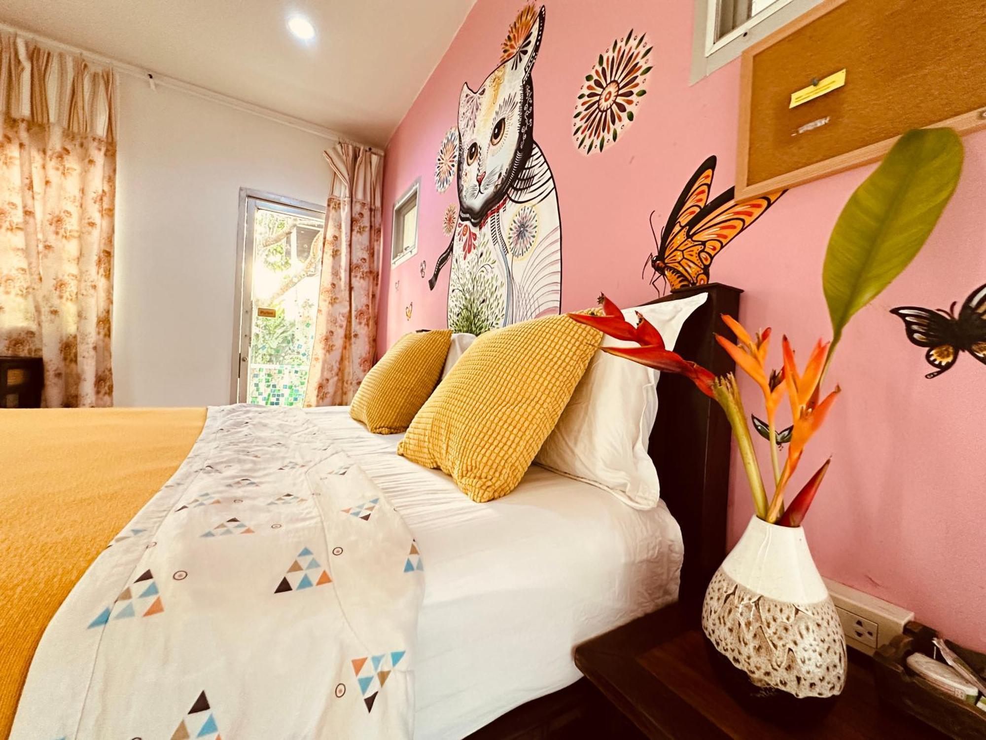 Dream Garden Villa Hotel Night Bazaar Chiangmai チエンマイ エクステリア 写真